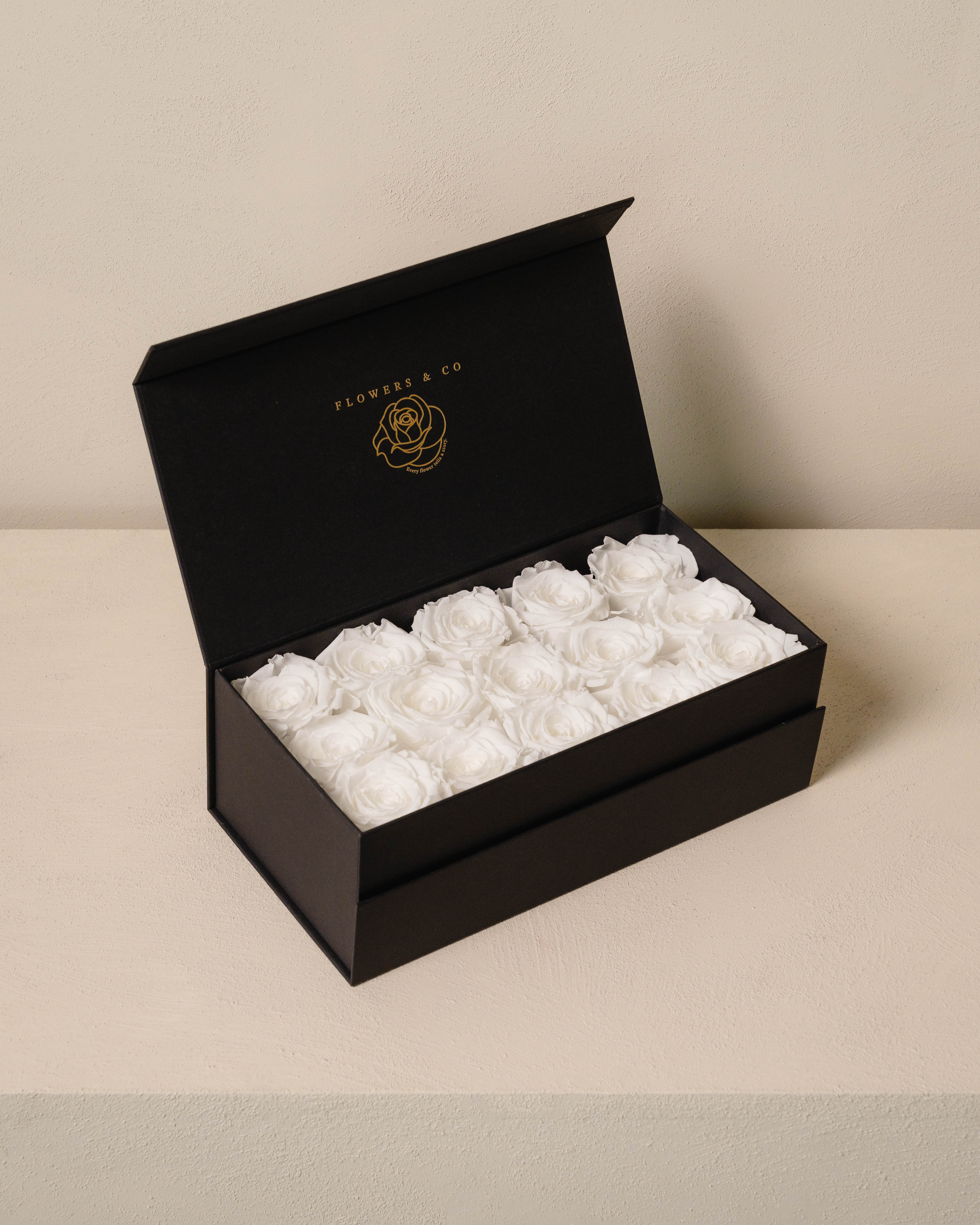 White Longlife Rose Box – medium