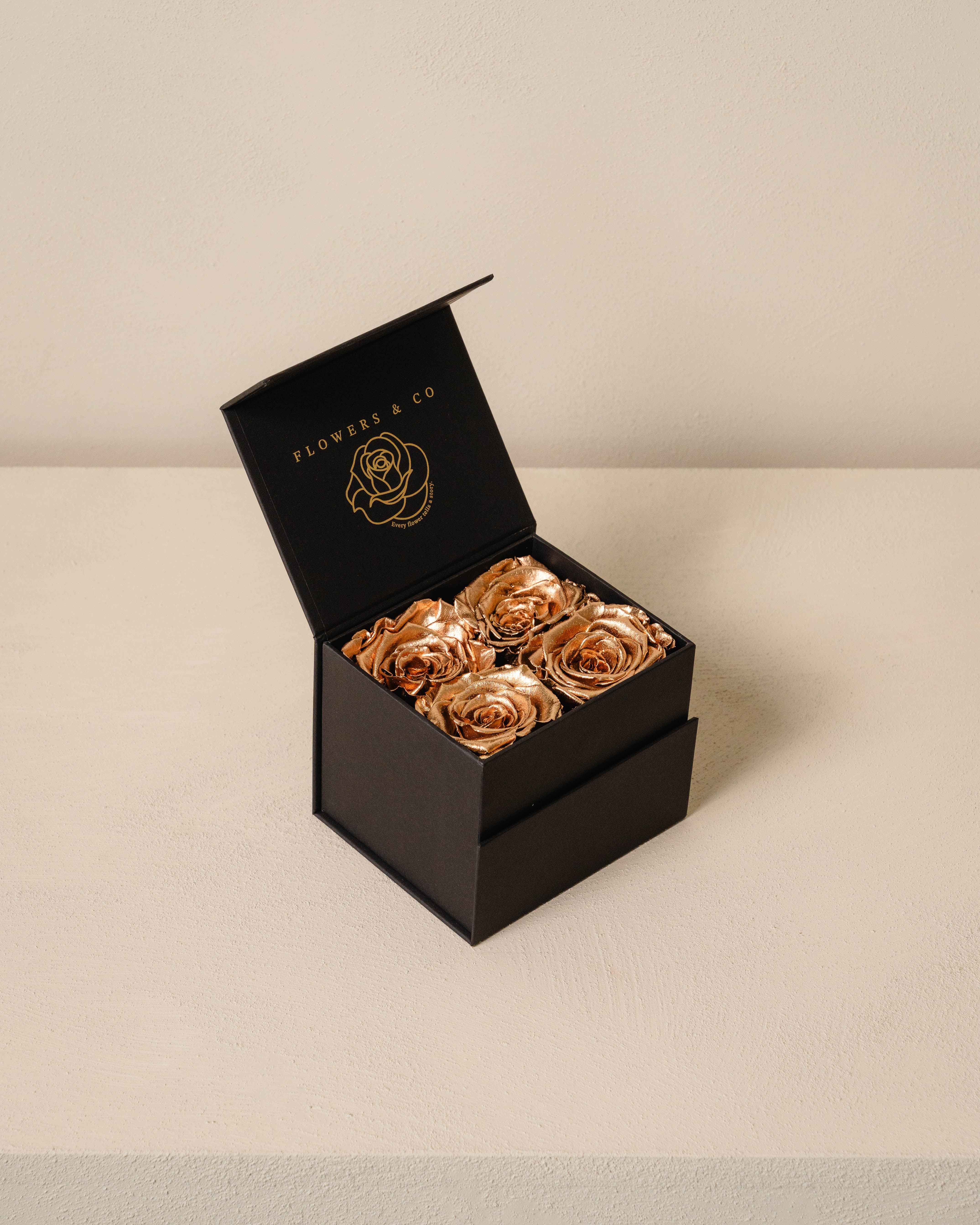 Gold longlife rose box- small