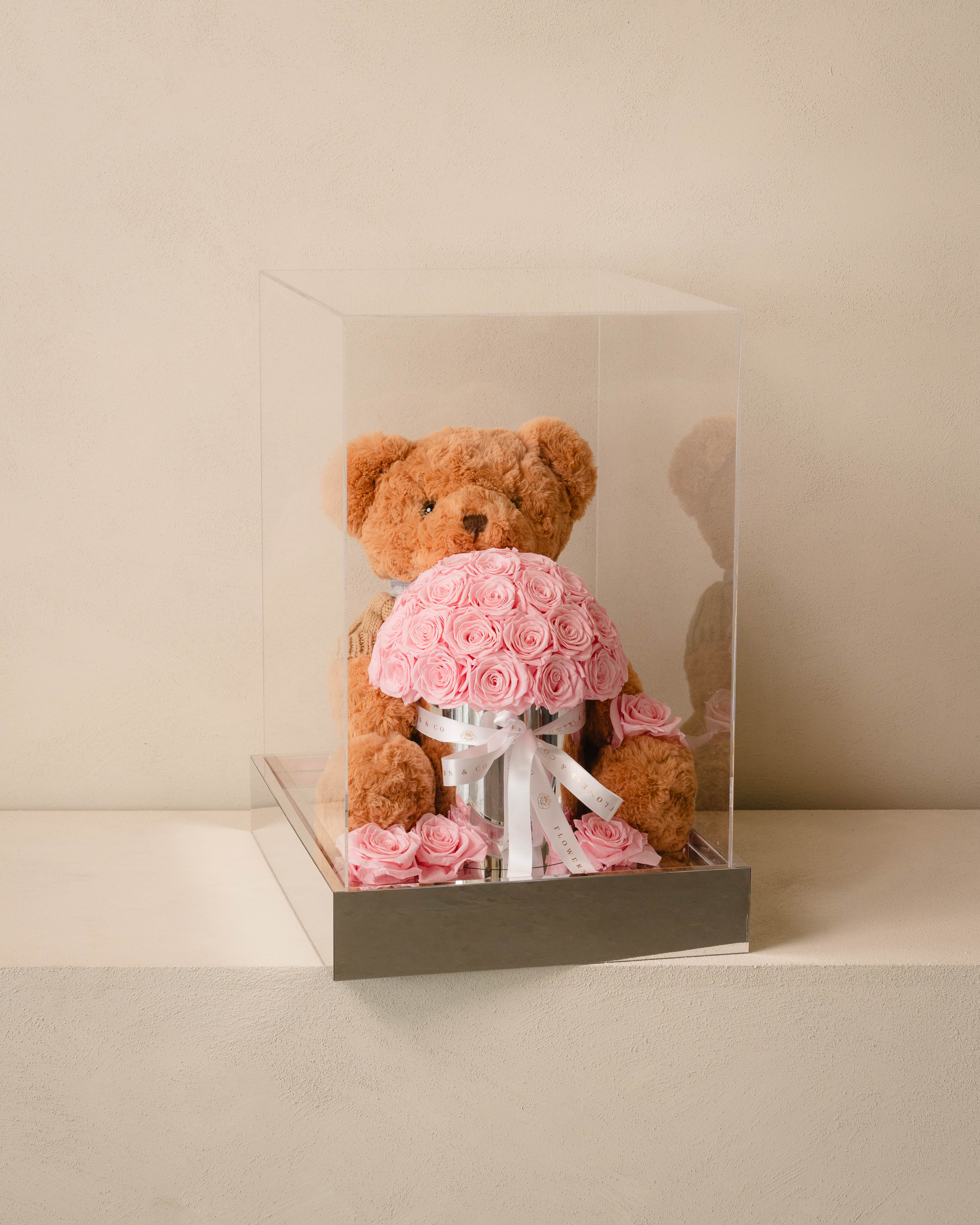 The Rose Hug Bear Pink