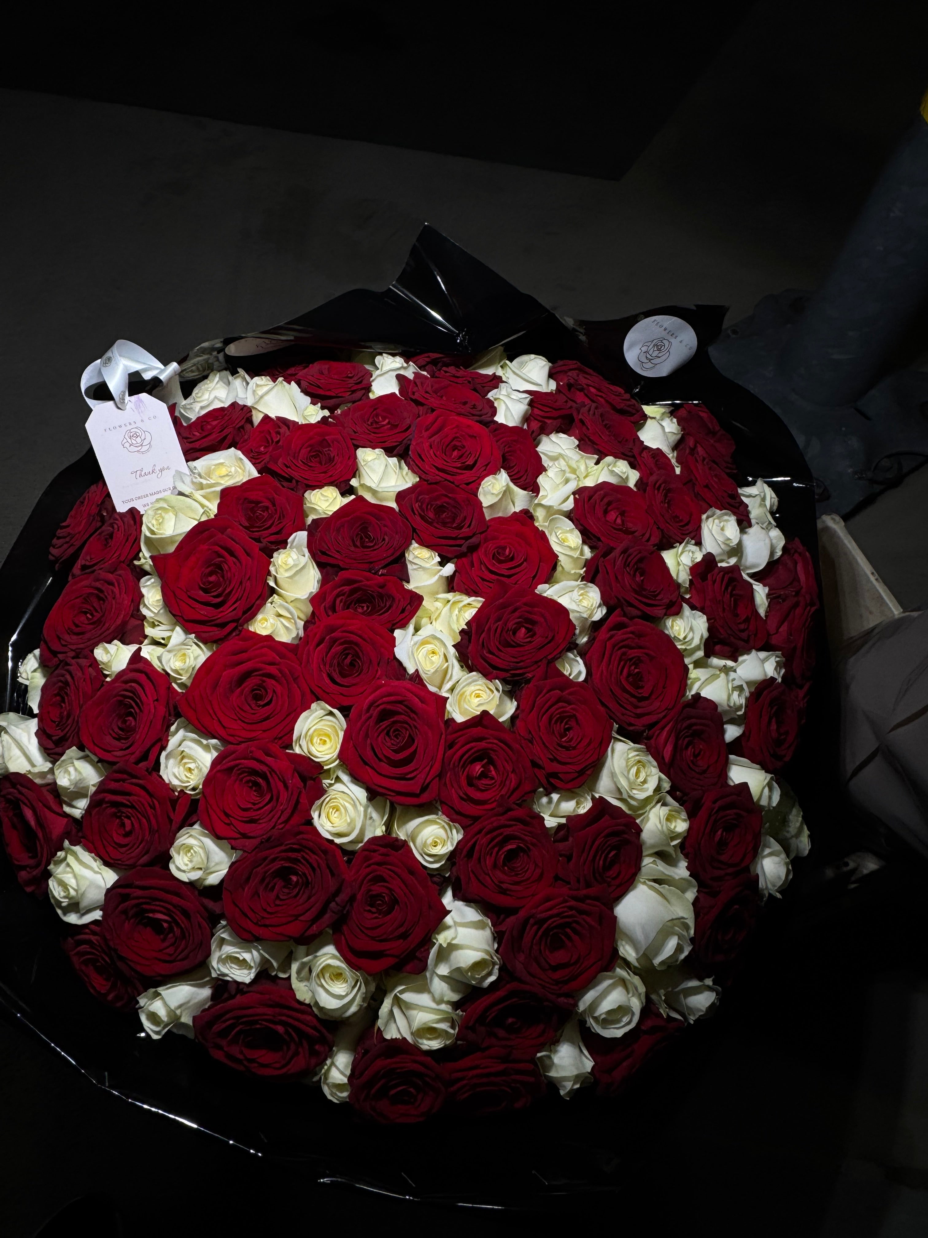 Red Naomi White Mix Bouquet