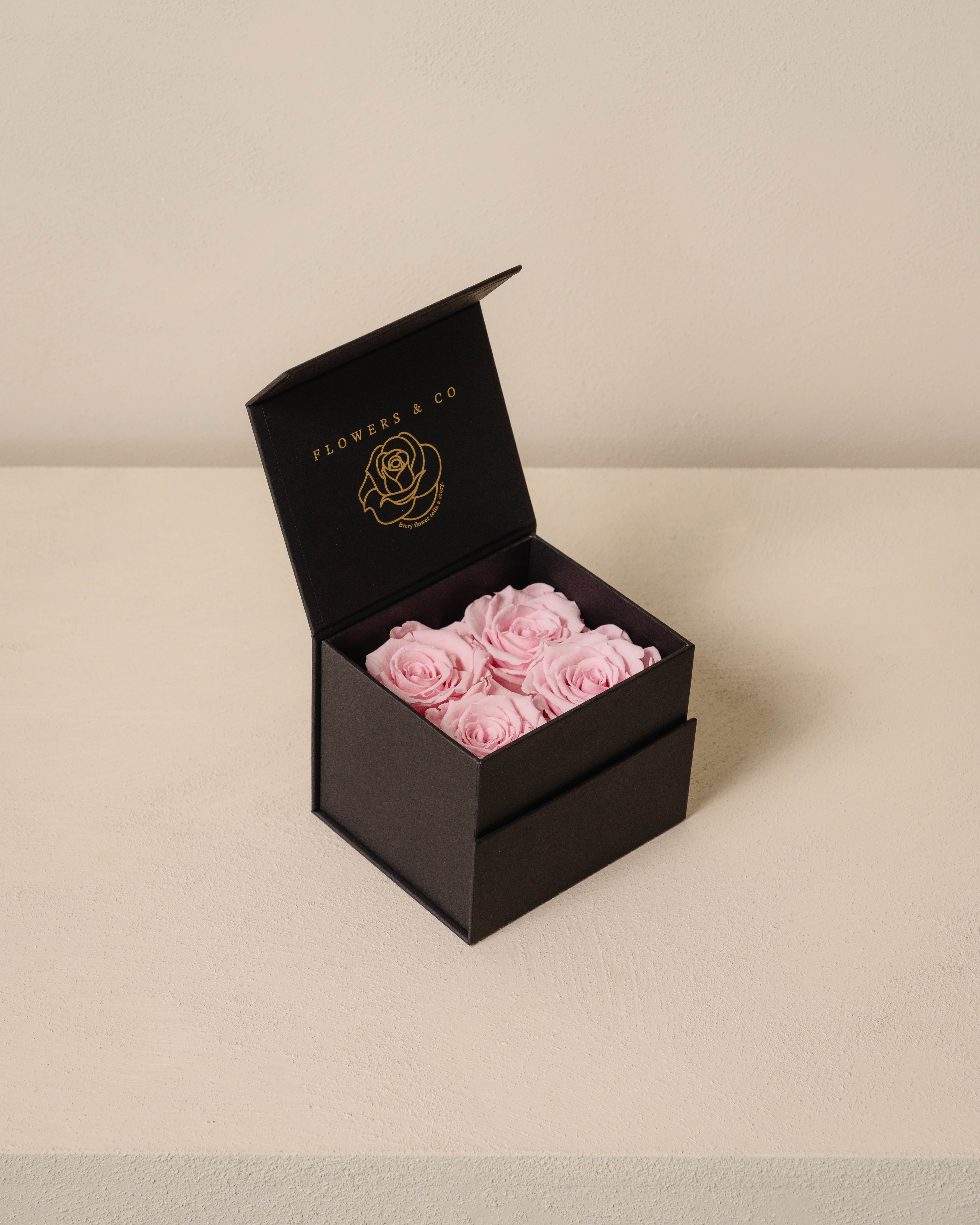 Pink longlife rose box- small