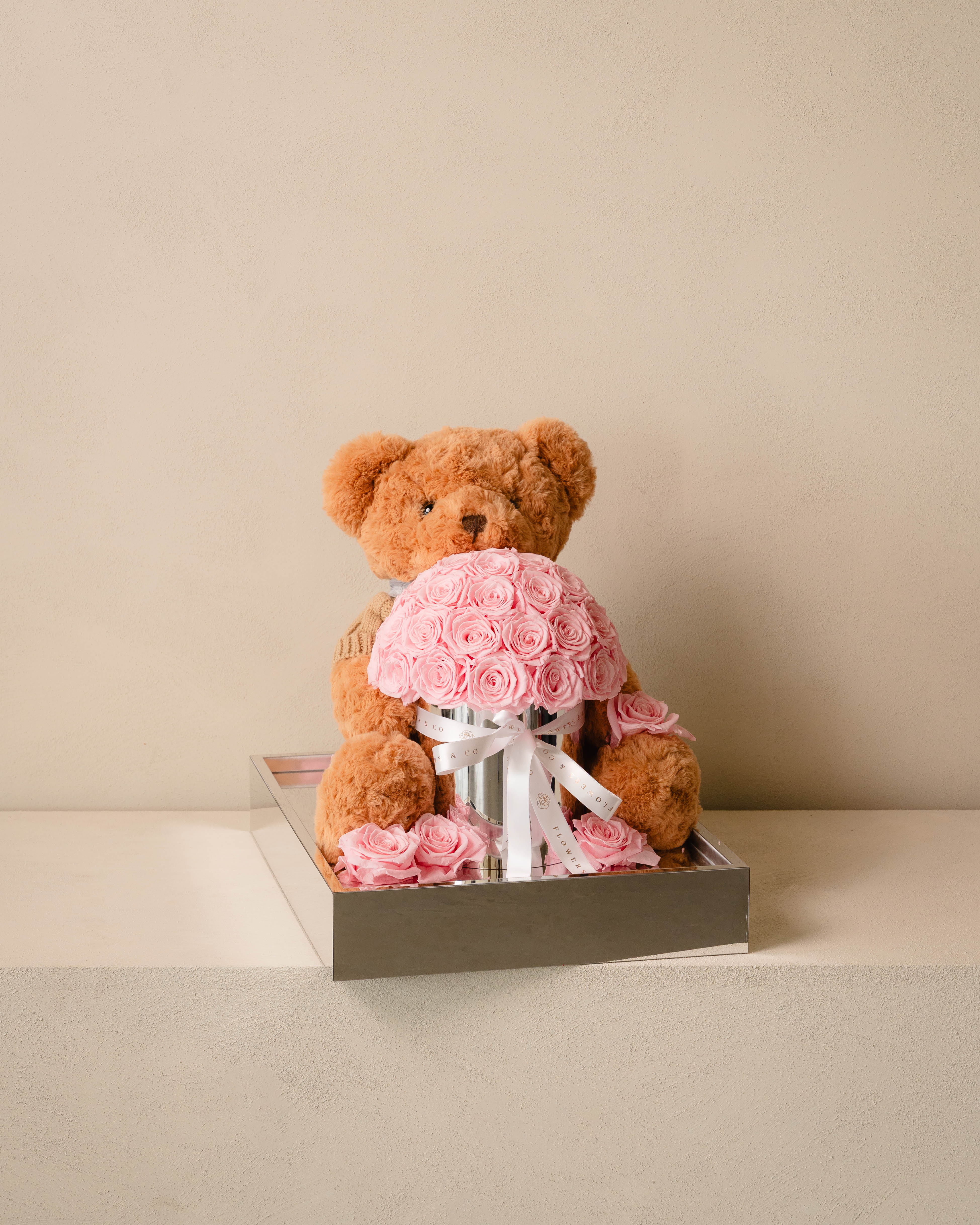 The Rose Hug Bear Pink